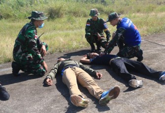 Latihan crash team personel lanud Anang Busra. Kamis (1/12)