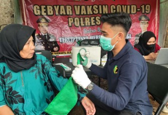 Gebyar vaksinasi Polres Batu, Rabu (7/12)