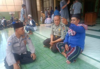 Program Jum'at Curhat bersama warga masyarakat wilayah binaan