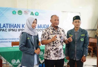 Pj Bupati Pati Henggar berikan Wawasan Kebangsaan kepada IPNU IPPNU 