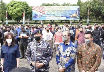 Kasal siapkan kapal TNI bila diperlukan untuk angkut pemudik, saat doorstop di Mabesal. Kamis (28/4/2022)