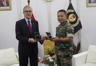 Kasad Jenderal TNI Dudung Abdurachman menerima Presiden Badan Industri Pertahanan Turki