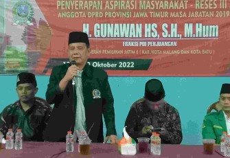 H. Gunawan HS, S.H., M.Hum, saat Reses di Desa Putat Lor, Gondanglegi Kabupaten Malang, Jumat (14/10/2022) malam.
