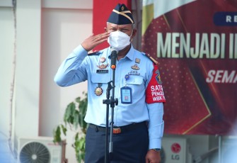 Tejo Harwanto, Kakanwil Kemenkumham Banten saat pimpin apel Kantor Wilayah Kemenkumham Banten, Senin (05/09/2022).