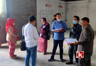 Komisi II DPRD Kota Blitar, Dinsos Kota Blitar Saat Meninjau Gudang Calon Penampung Rasterada