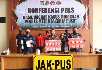 Konferensi Pers ungkap kasus mingguan di Polres Jakpus, Jumat (08/09/2022).