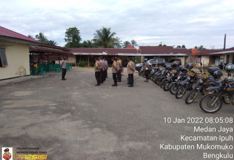  IPTU Firman Syahputra, SH, MH, pagi hari kemarin Senin (10/01/22) mengajak seluruh Anggota untuk senantiasa menjaga kedisiplinan dan kesiapsiagaan.