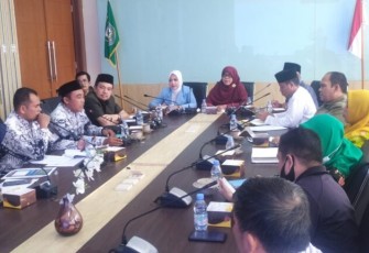 Komisi IV DPRD Provinsi Bengkulu Terima Audiensi Dengan Persatuan Guru Honorer
