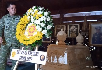 Pangkostrad Ziarah ke Makam Jenderal Soeharto di Astana Giribangun Karanganyar