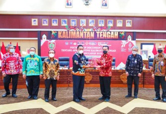 Focus Group Discussion (FGD) tentang APBD Provinsi Kalimantan Tengah Tahun Anggaran (TA) 2022 yang dilaksanakan di Aula Jayang Tingang, Kantor Gubernur Kalimantan Tengah, pada Jumat (5/8/2022). 