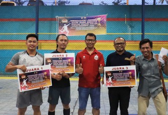 Pemberian pembinaan untuk juara