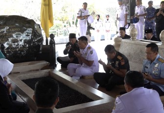 Dankodiklatal Ziarah Ke Makam Bung Karno