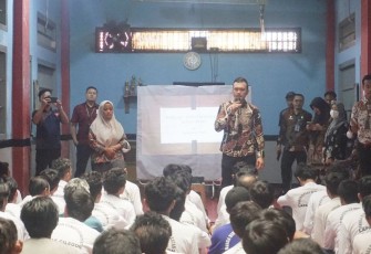 Lembaga Pemasyarakatan (Lapas) Kelas IIA Cilegon mengadakan kegiatan penyuluhan tentang Perilaku Hidup Bersih dan Sehat (PHBS) bagi Warga Binaan Pemasyarakatan (WBP), Sabtu (09/12)