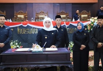 Sembilan fraksi di DPRD Jawa Timur menyetujui Raperda