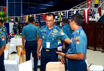 Kepala Staf Kolinlamil saat Hadiri Seminar Nasional Hari Armada