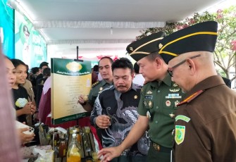 Dandim 0803/Madiun Letkol Inf Meina Helmi turut hadir dalam kegiatan