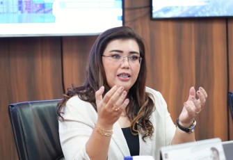 Kepala Biro Humas Promosi dan Protokol Ariastuty Sirait