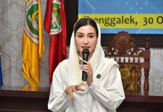 Ketua Tim Penggerak PKK Kabupaten Trenggalek Novita Hardini, SE., ME