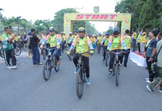 Bupati Kabupaten Asahan Gowes Bersama 