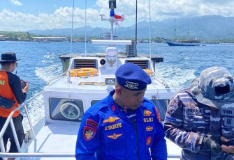 Danlantamal IX Kerahkan Personelnya Bersama Tim SAR dan Polairud Cari Nelayan di Perairan Nusalaut yang Hilang Kontak 