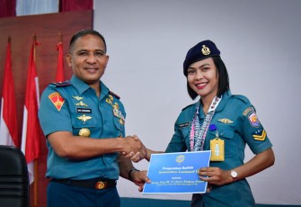 Komandan Pangkalan Utama TNI Angkatan Laut IX Ambon Brigjen TNI (Mar) Said Latuconsina, M.M., M.T., M.Tr. Opsla