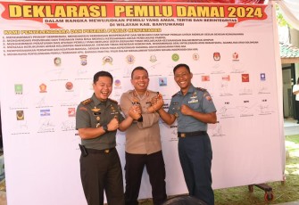 Danlanal Banyuwangi Hadiri Deklarasi Pemilu Damai 2024