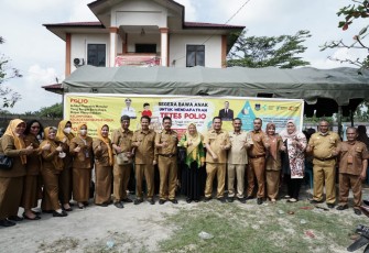 Warga Tebing Tinggi Terlihat Antusias saat Mengikuti Launching Imunisasi Sub Pin Polio