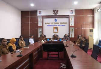 Didampingi Tim Pengendali Inflasi Daerah (TPID) Pj. Wali Kota Payakumbuh mengikuti rakor bersama Mendagri.