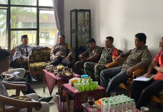 Babinsa Koramil 0801/01 Pacitan Aktif Lakukan Komsos