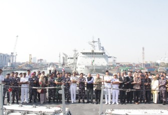 Jajaran TNI AL Kunjungi Kapal Perang Angkatan Laut India