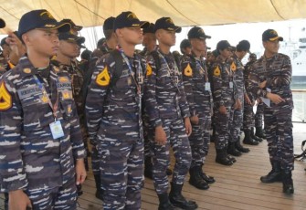 Sang Legendaris KRI Dewaruci Pencetak Laksamana TNI AL Kembali Berlayar Mendidik Taruna Angkatan ke-71