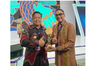 Kota Tebing Tinggi Kembali Terima Penghargaan TP2DD Kota Terbaik I Wilayah Sumatera dari Menko Perekonomian 