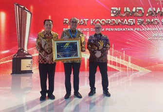 PT PCM Raih BUMD Award