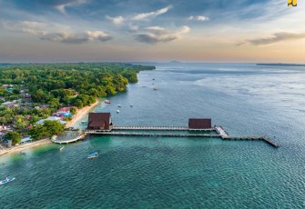 Kawasan Pariwisata Pantai Malalayang 
