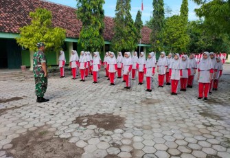 Latihan PBB siswa di wilayah binaan