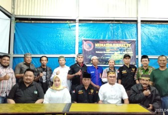 Buka puasa bersama awak media di kedai Rest area 73