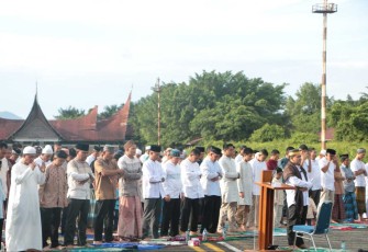 Shalat Ied di apron lanud Sutan Sjahrir, Sabtu (22/4)