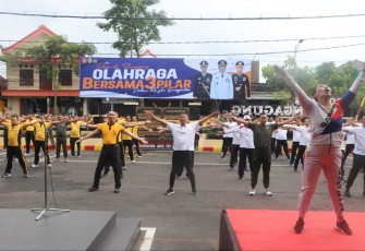 Senam bersama Tiga Pilar Kabupaten Tulungagung