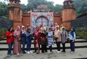 Rekreasi Keluarga Besar SMP Hang Tuah 5 Sidoarjo, Bandung, Sabtu (8/7)