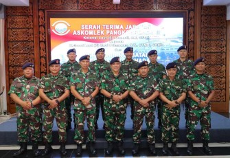 Pangkoarmada III Laksda TNI Rachmad Jayadi bersama pejabat strategis Koarmada III, Rabu (12/7)
