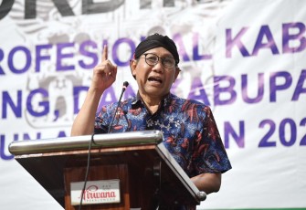 Mendes PDTT Abdul Halim Iskandar 