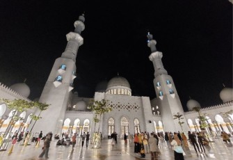 Masjid Syeikh Zayed Solo