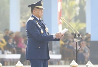 Kasau Marsekal TNI Fajar Prasetyo saat memberikan amanat dalam peringatan Hari Bakti ke-76 TNI AU di AAU Yogyakarta, Sabtu (29/7) 