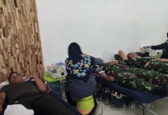 Donor darah prajurit Kodim 0720/Rembang, Selasa (15/8)