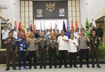 Deklarasi Pemilu Damai Serentak Tahun 2024 di Wilayah Korem 081/DSJ, Rabu (8/11)