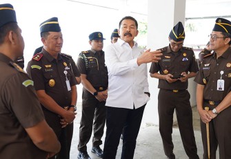 Jaksa Agung ST Burhanuddin saat memberikan arahan