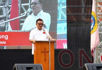 Wali Kota Bitung Maurits Mantiri saat memberikan sambutan pada kegiatan acara Petra UMKM Expo 2023