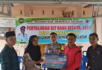 Bhabinkamtibmas Hadiri Musdessus Penerima BLT DD