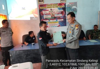 Kapolsek Sindang Kelingi Hadiri Rapat Pleno Rekapitulasi DPHP