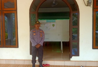 Polsek Putri Hijau Berikan Pengamanan Ibadah Jumat Agung 